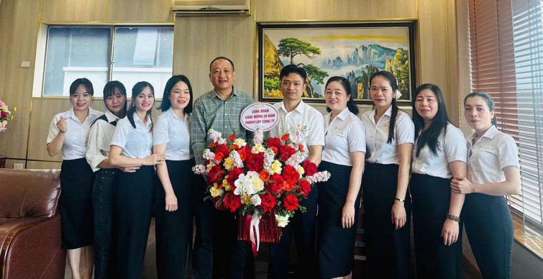 KỶ NIỆM 28 NĂM THÀNH LẬP TỔ HỢP TÁC MINH CƯỜNG VÀ 24 NĂM THÀNH LẬP CÔNG TY